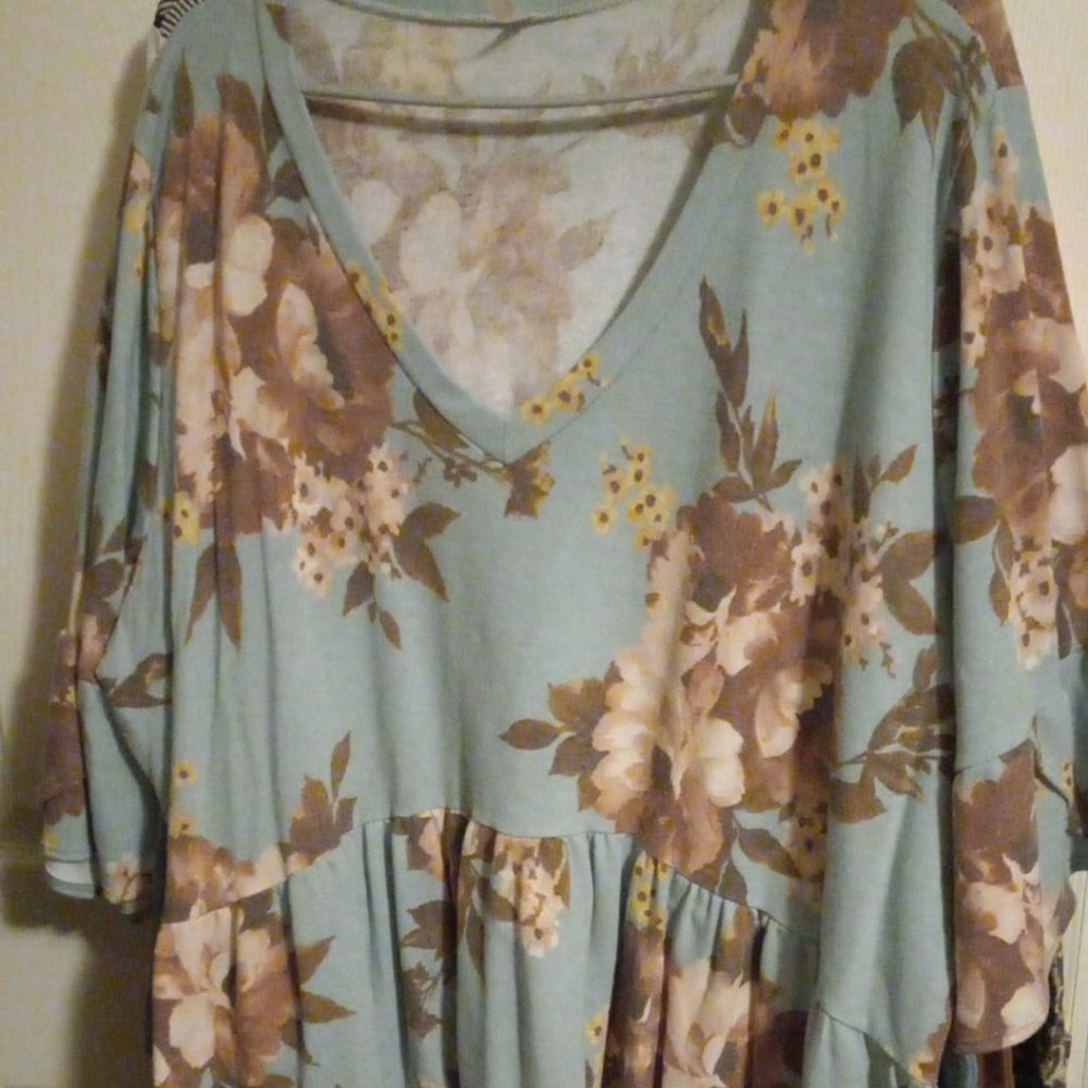 Floral baby doll top